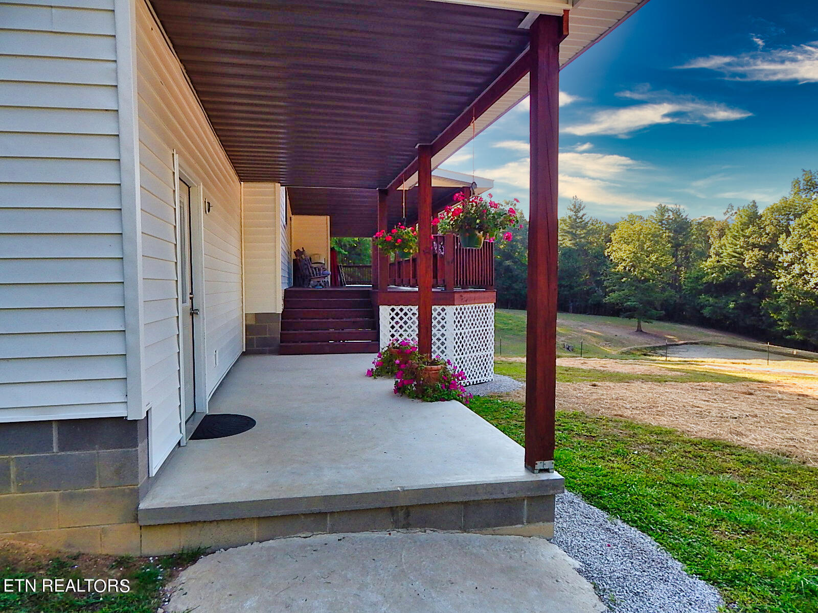 176 Knepp Road Deer Lodge, TN 37726 - Photo 40 of 60 DSCN4602