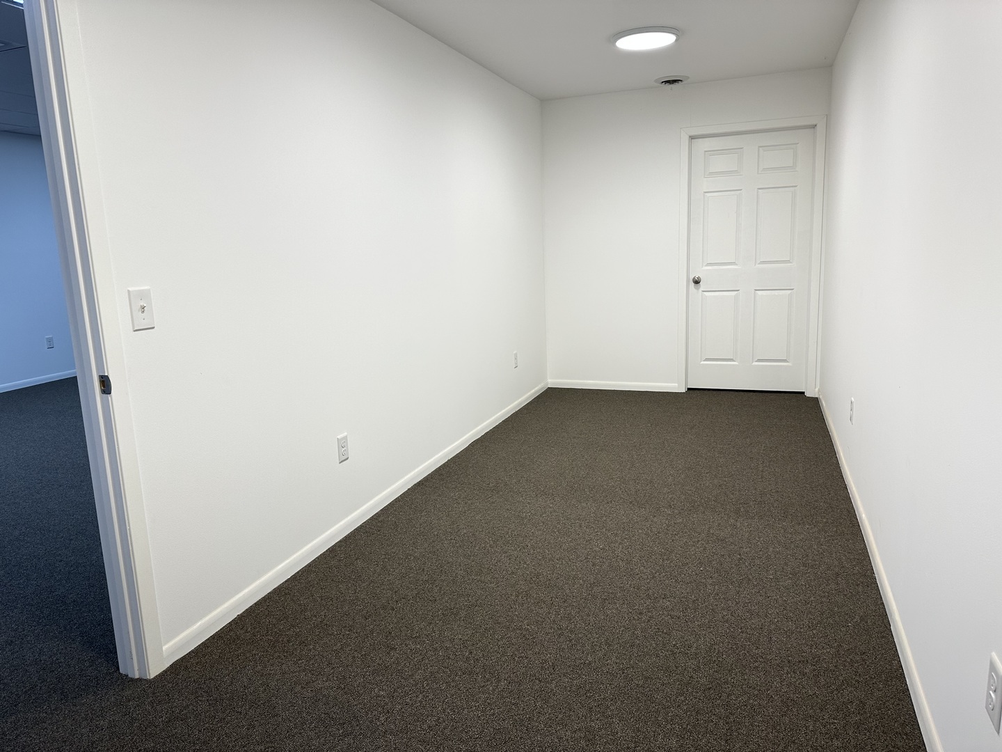 114 North Washington Street Genoa, IL 60135 - Photo 18 of 33