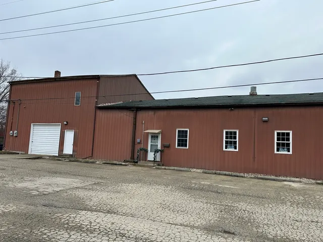 $169,000 | 114 North Washington Street, Genoa, IL 60135