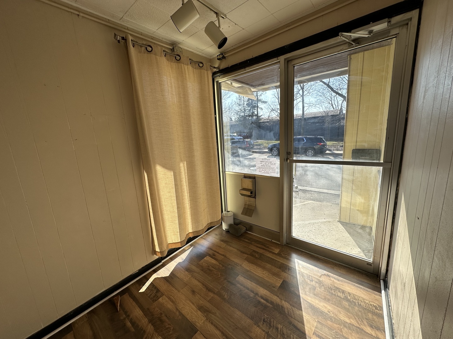 114 North Washington Street Genoa, IL 60135 - Photo 10 of 33