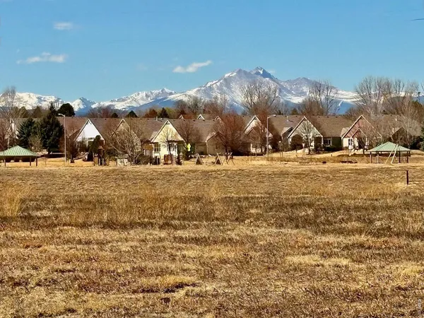 $647,000 | 527 Deerwood Drive, Longmont, CO 80504