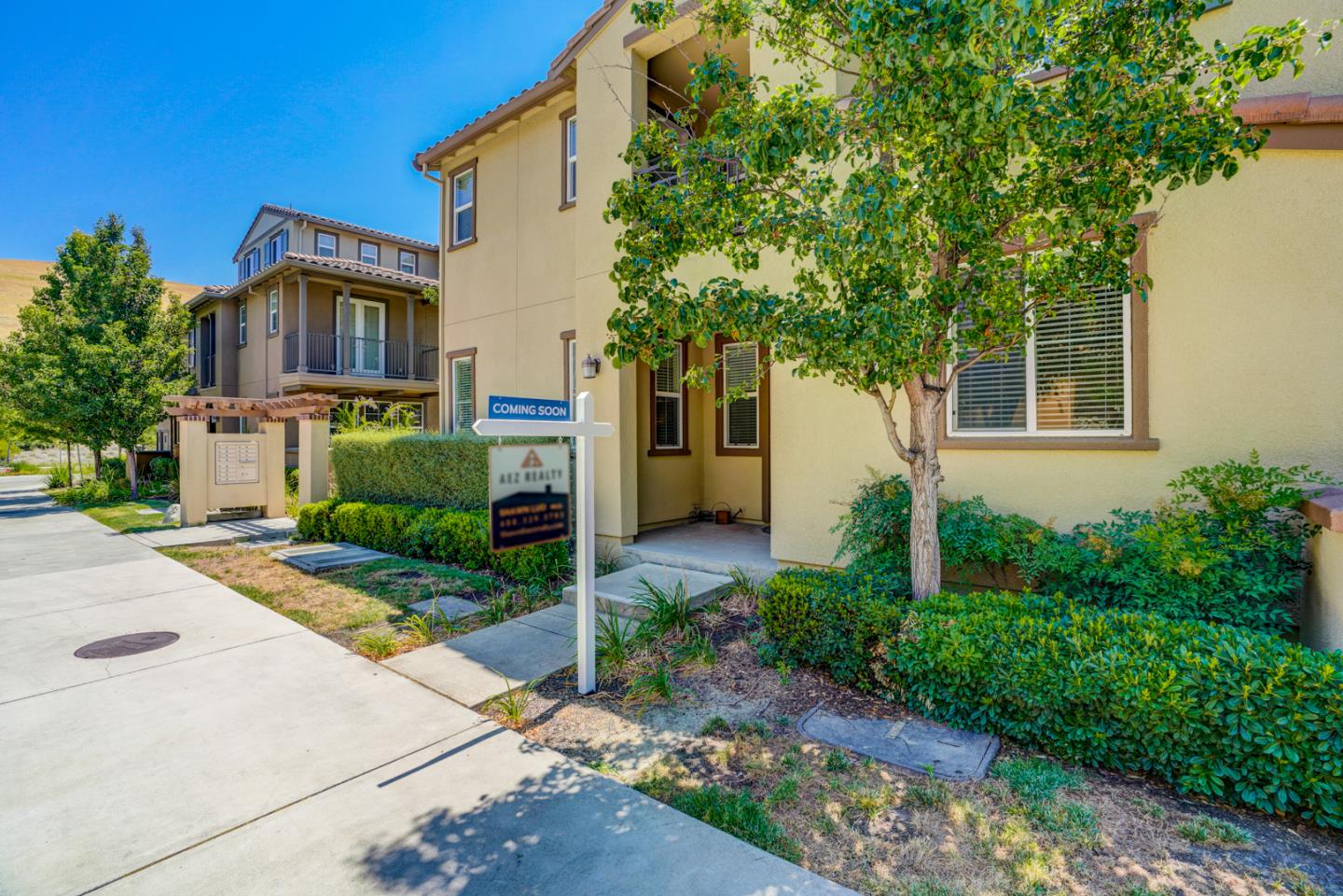 5300 Fioli Loop San Ramon, CA 94582 - Photo 3 of 38 Gallery Image 3