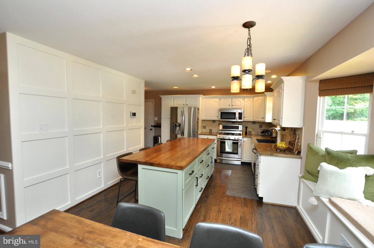 104 Winchester Way Shamong, NJ 08088 - Photo 11 of 38