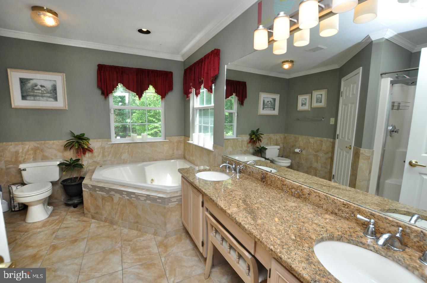 104 Winchester Way Shamong, NJ 08088 - Photo 20 of 38