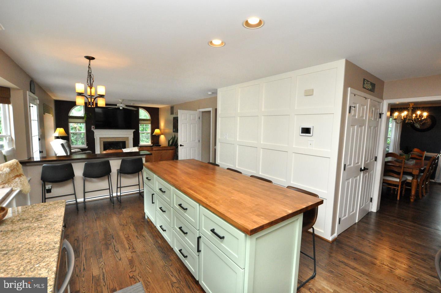 104 Winchester Way Shamong, NJ 08088 - Photo 9 of 38