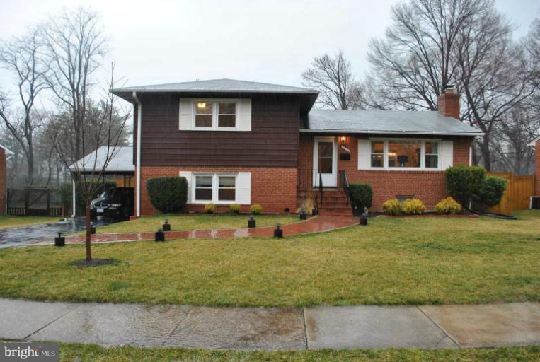 7012 Sea Cliff Road McLean, VA 22101 - Photo 30 of 30 Exterior (Front)