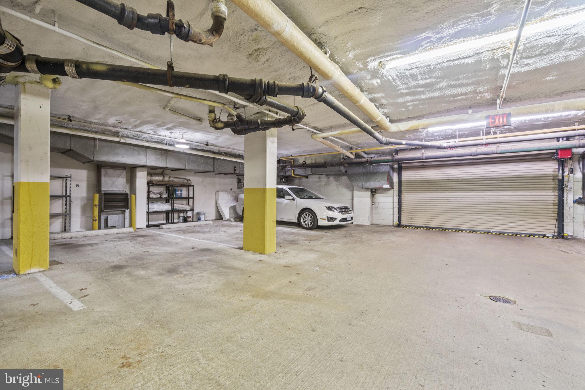1515 South Arlington Ridge Road, Unit 603 Arlington, VA 22202 - Photo 16 of 22 a view of a garage