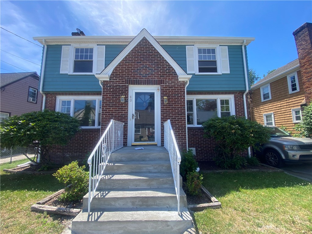 40 Amherst Avenue Pawtucket, RI 02860 - Photo 1 of 26
