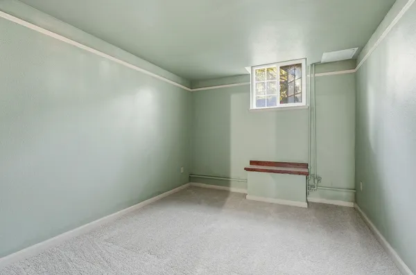 $215,000 | 852 North Summit Boulevard, Unit 101, Spokane, WA 99201