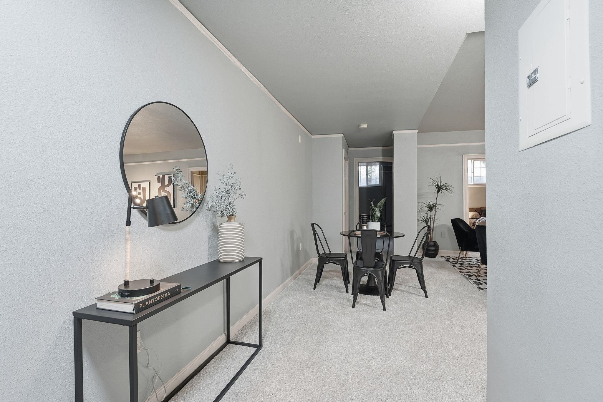 852 North Summit Boulevard, Unit 101 Spokane, WA 99201 - Photo 2 of 31