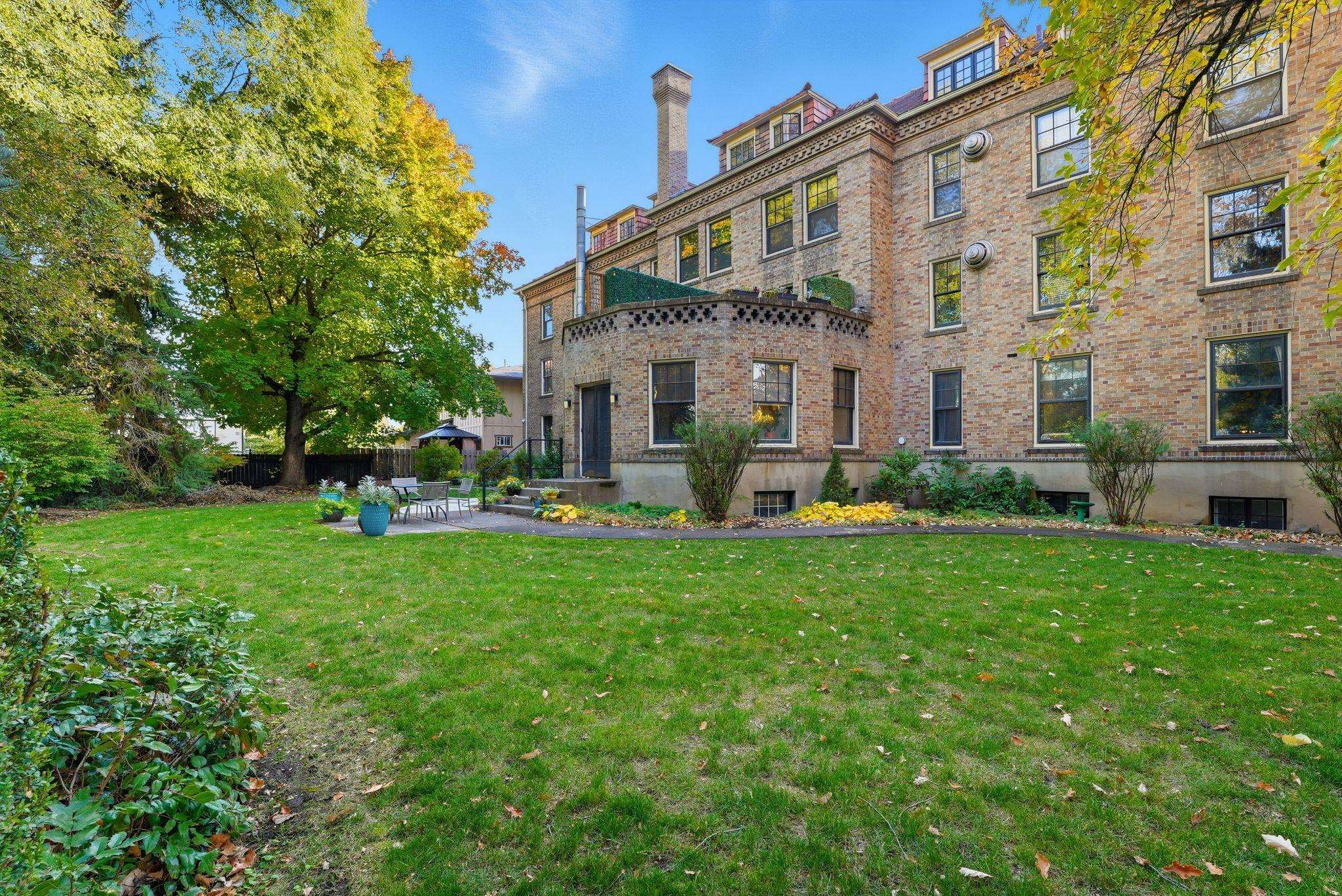 852 North Summit Boulevard, Unit 101 Spokane, WA 99201 - Photo 23 of 31