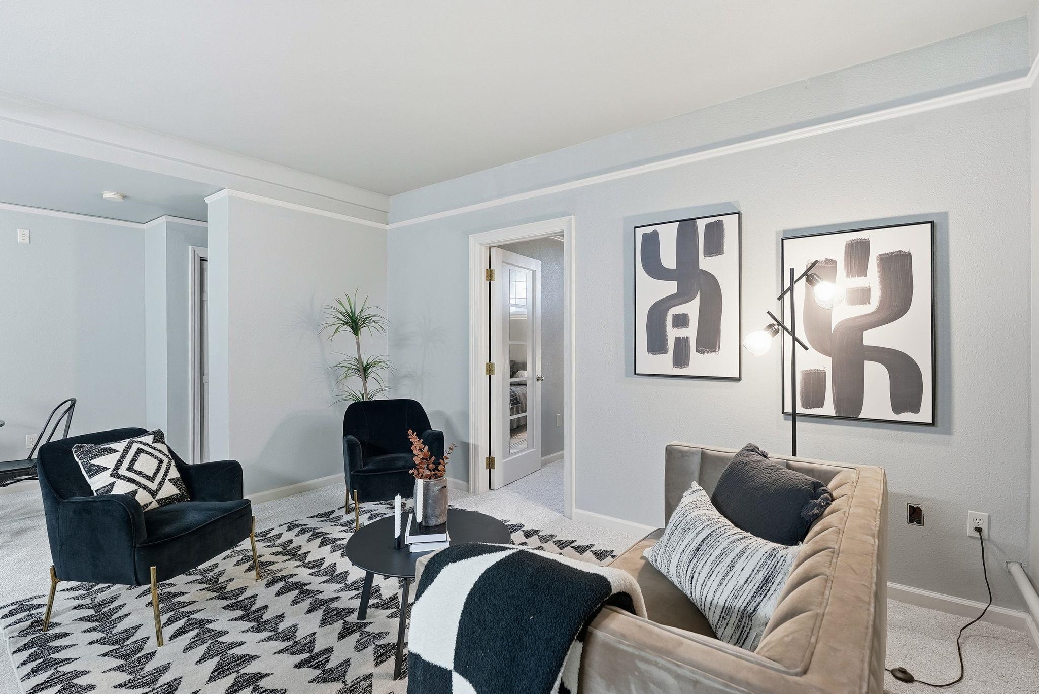 852 North Summit Boulevard, Unit 101 Spokane, WA 99201 - Photo 4 of 31