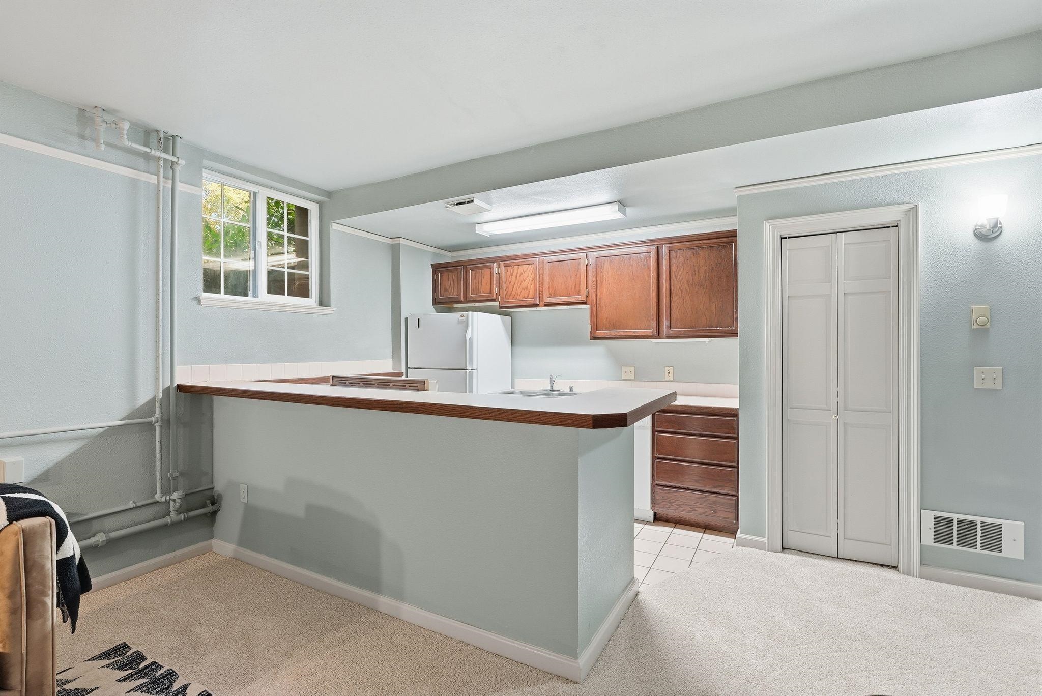 852 North Summit Boulevard, Unit 101 Spokane, WA 99201 - Photo 8 of 31