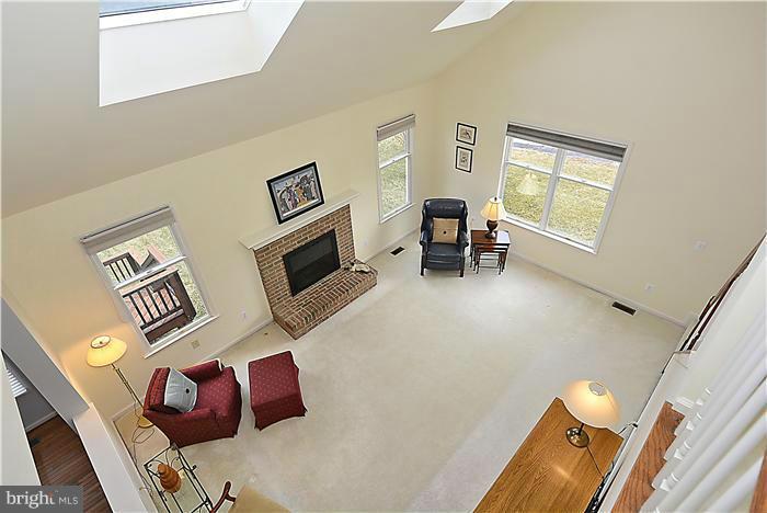 1319 Dasher Lane Reston, VA 20190 - Photo 26 of 30 Family Room