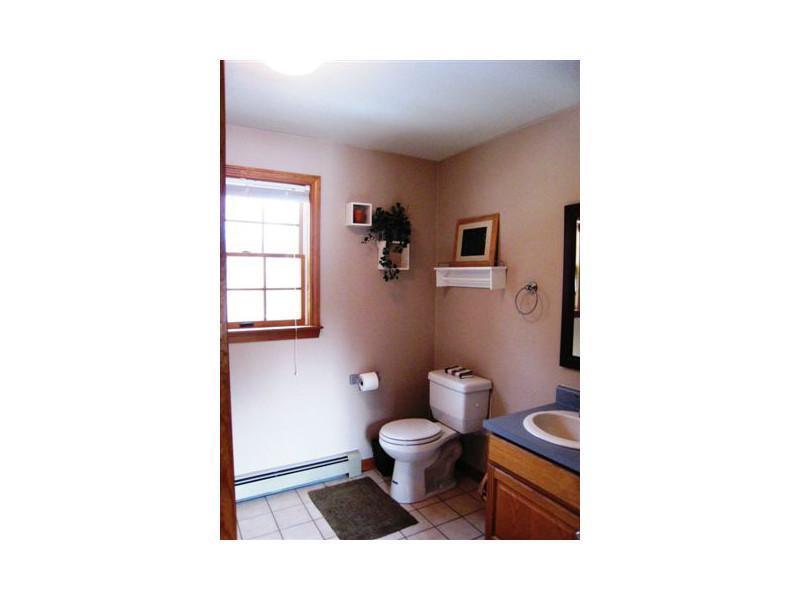 222 Pownal Road Freeport, ME 04032 - Photo 19 of 28 Bathroom.
