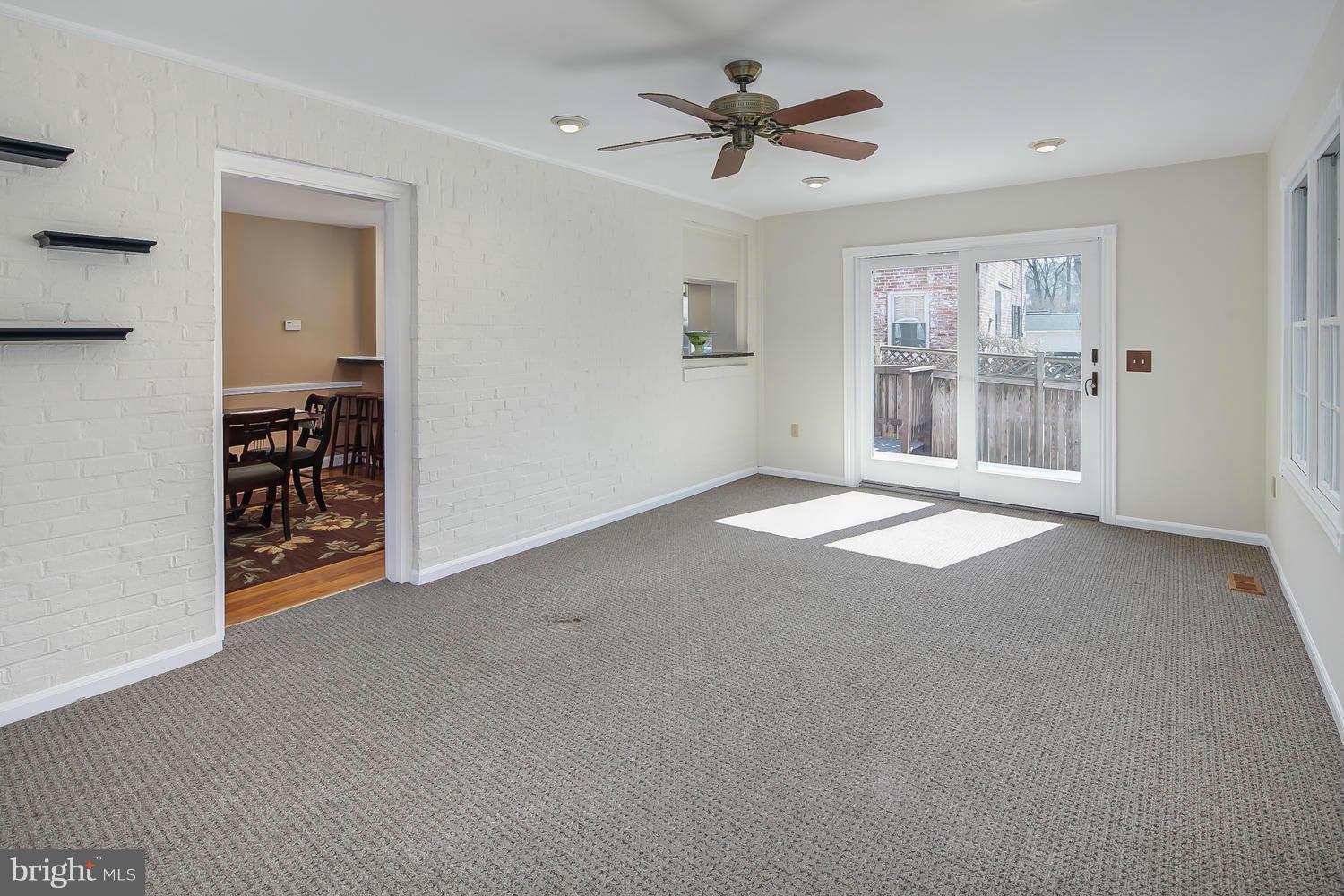 8906 Melwood Road Bethesda, MD 20817 - Photo 11 of 30 Family Room