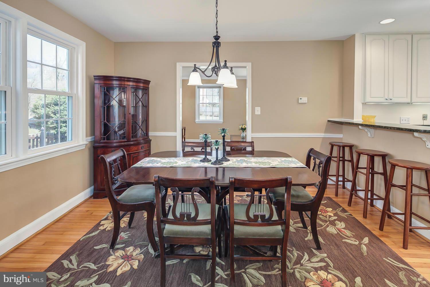 8906 Melwood Road Bethesda, MD 20817 - Photo 6 of 30 Dining Room