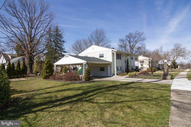 1310 Westburn Road Baltimore, MD 21228 - Photo 3 of 24 Side View