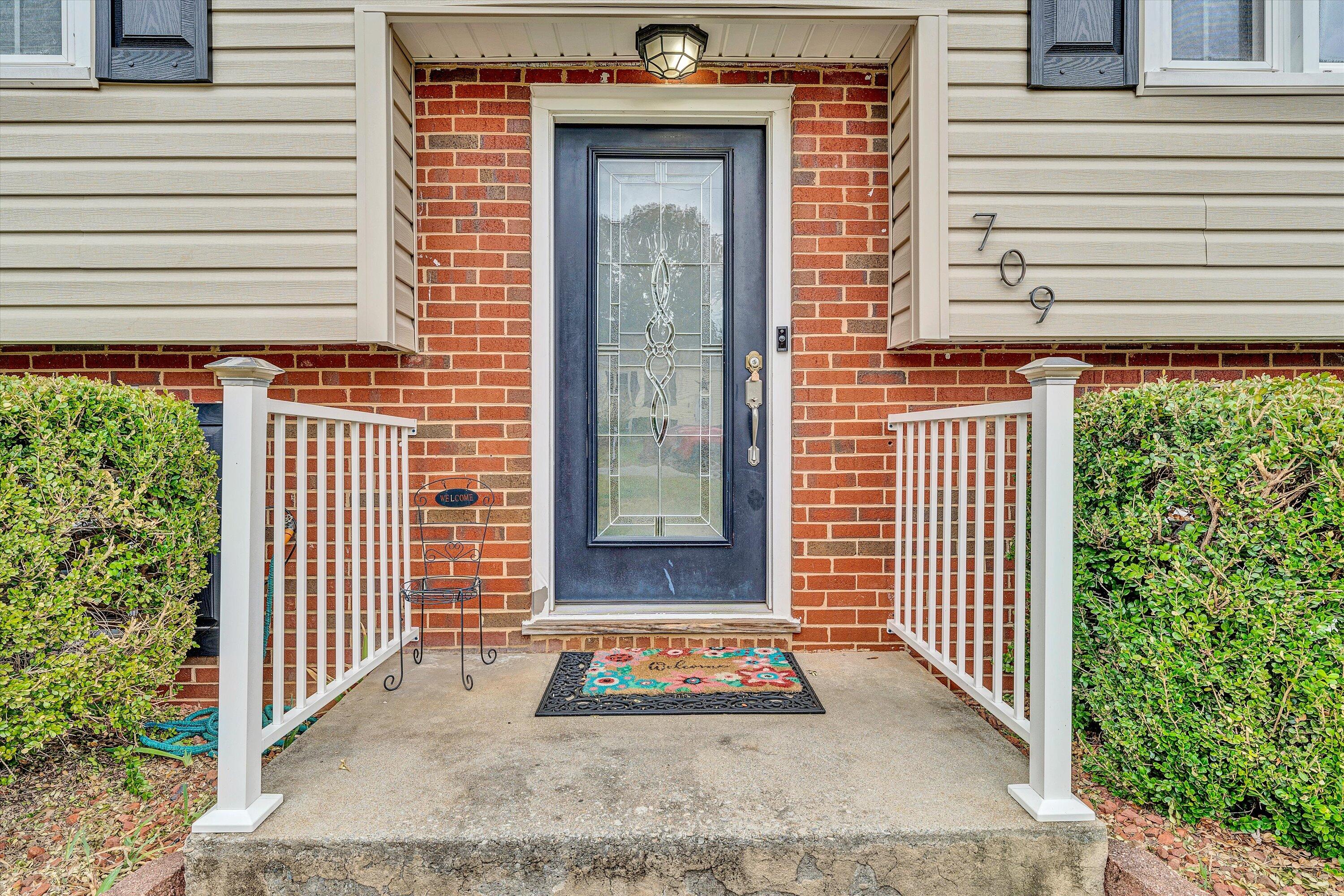 709 Ramada Road Vinton, VA 24179 - Photo 3 of 32 a front view of a house with a garden