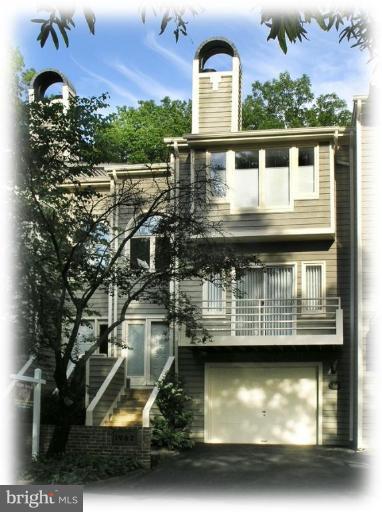 1962 Lakeport Way Reston, VA 20191 - Photo 1 of 30 Exterior (Main)