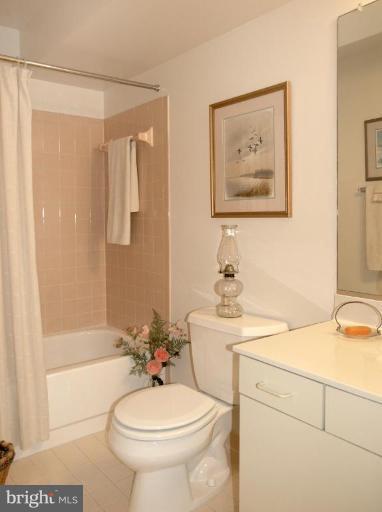 1962 Lakeport Way Reston, VA 20191 - Photo 23 of 30 Bath #3