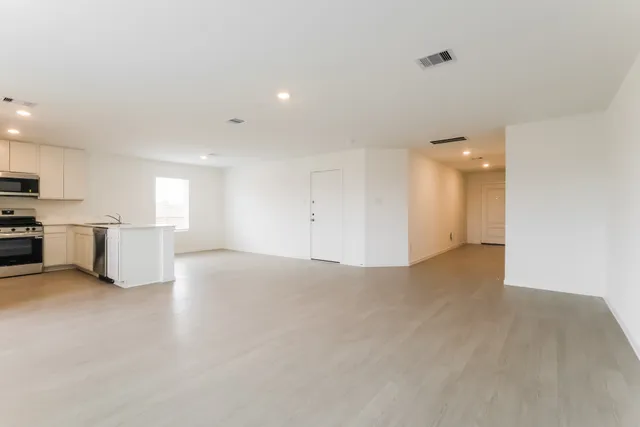 $1,845 | 303 Bush Meadow Lane, Magnolia, TX 77354