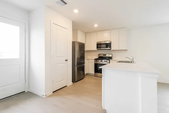 $1,845 | 303 Bush Meadow Lane, Magnolia, TX 77354