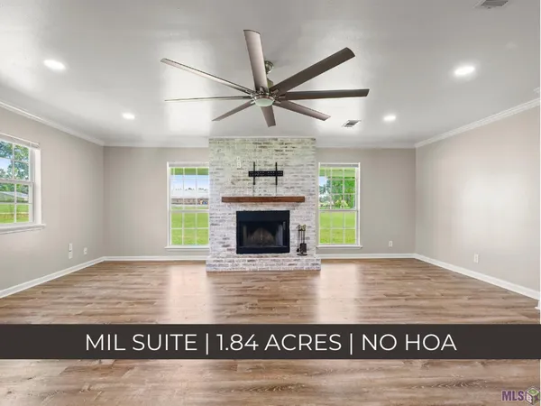 $299,900 | 10118 Saray Drive, Denham Springs, LA 70706