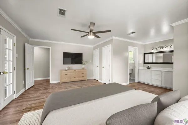 $299,900 | 10118 Saray Drive, Denham Springs, LA 70706