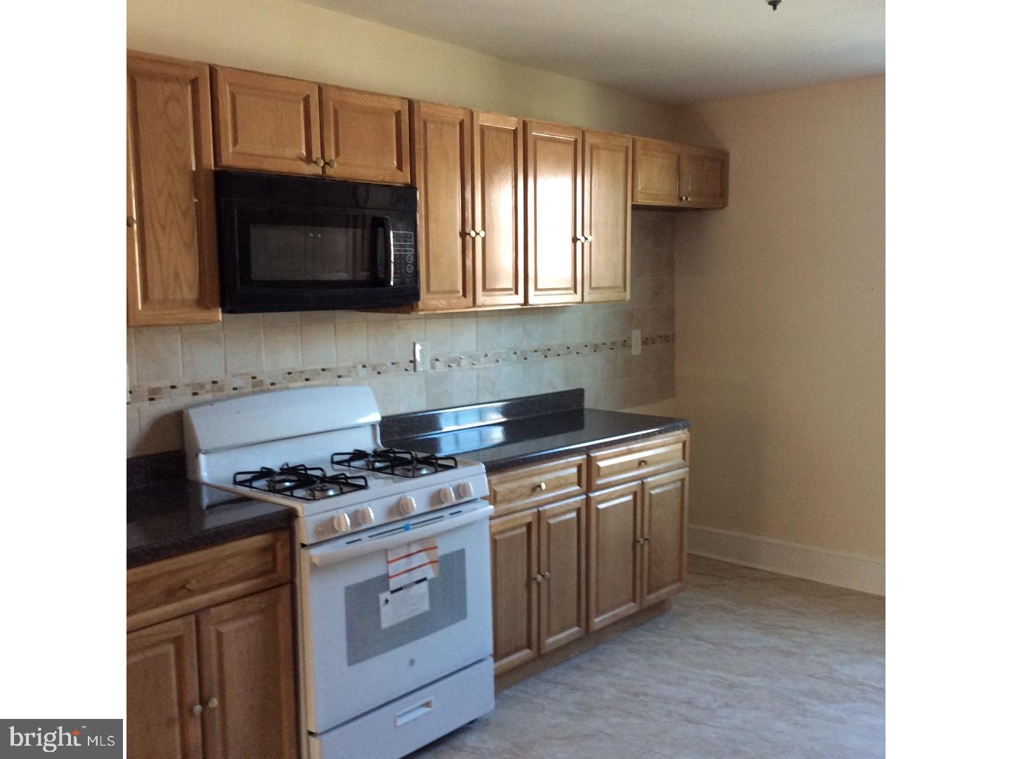 165 Springton Road Upper Darby, PA 19082 - Photo 5 of 21