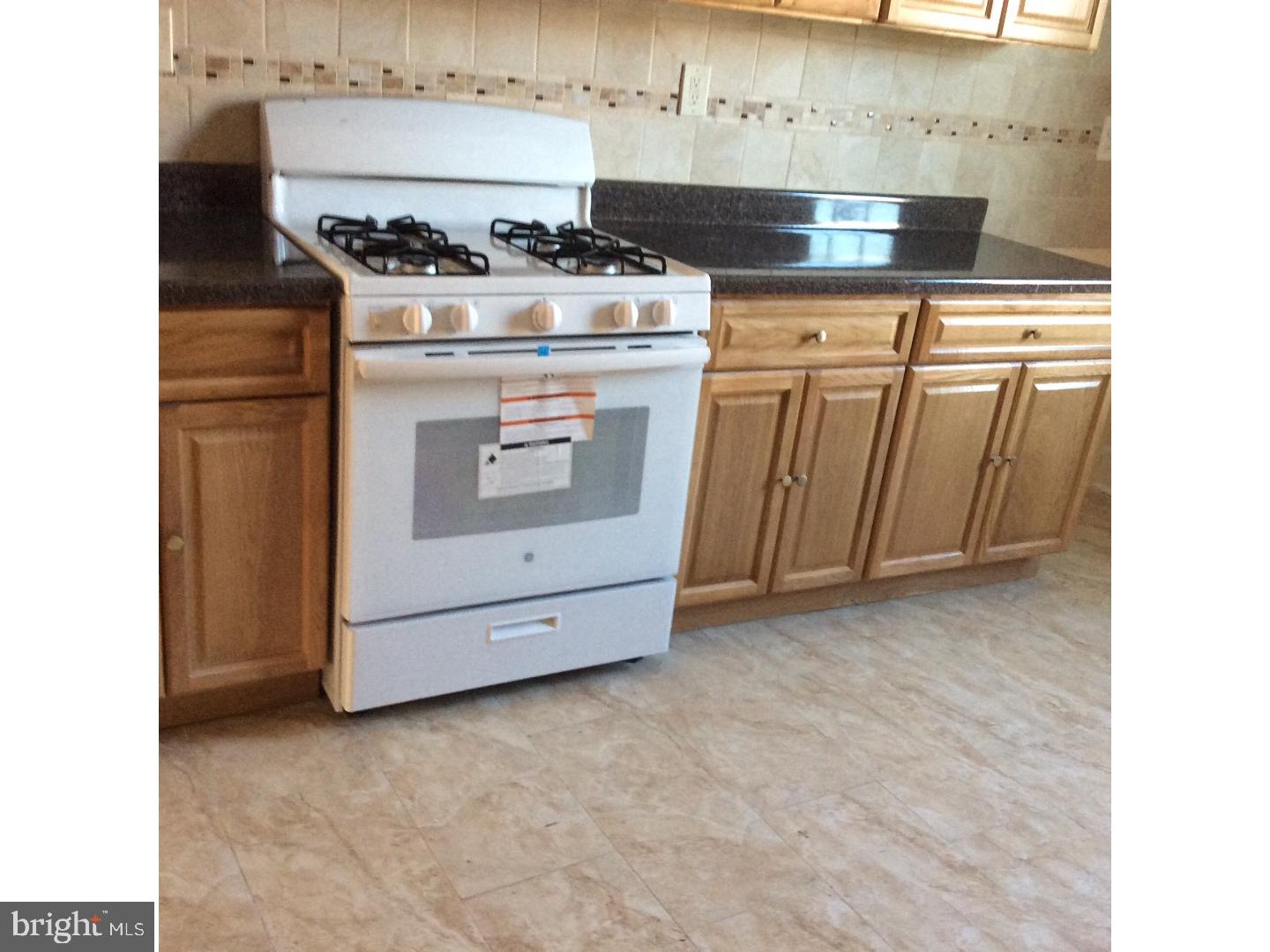 165 Springton Road Upper Darby, PA 19082 - Photo 6 of 21
