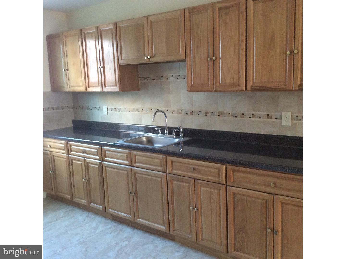 165 Springton Road Upper Darby, PA 19082 - Photo 8 of 21