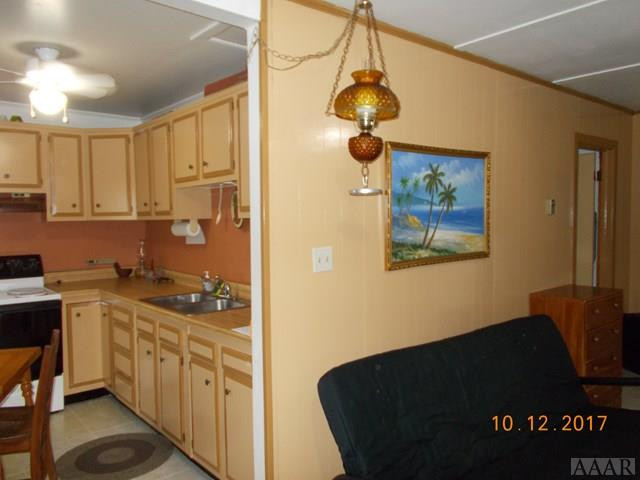 107 Sailboat Road Shiloh, NC 27974 - Photo 26 of 27 Kitchen/Living