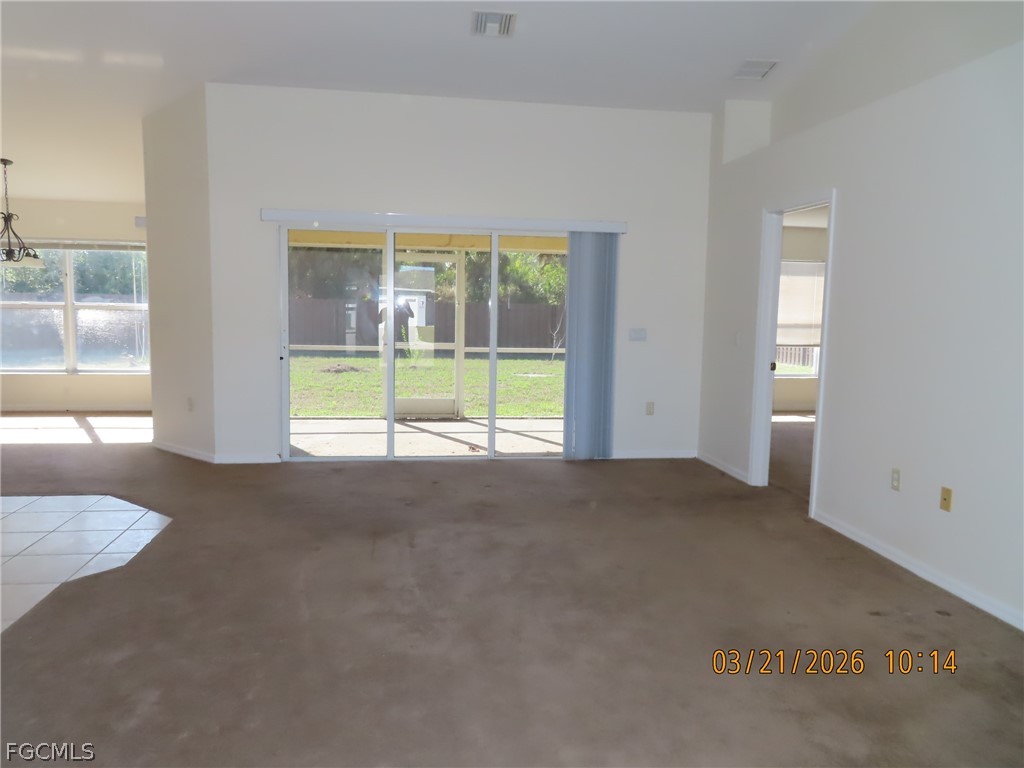 4553 Springview Circle LaBelle, FL 33935 - Photo 3 of 13