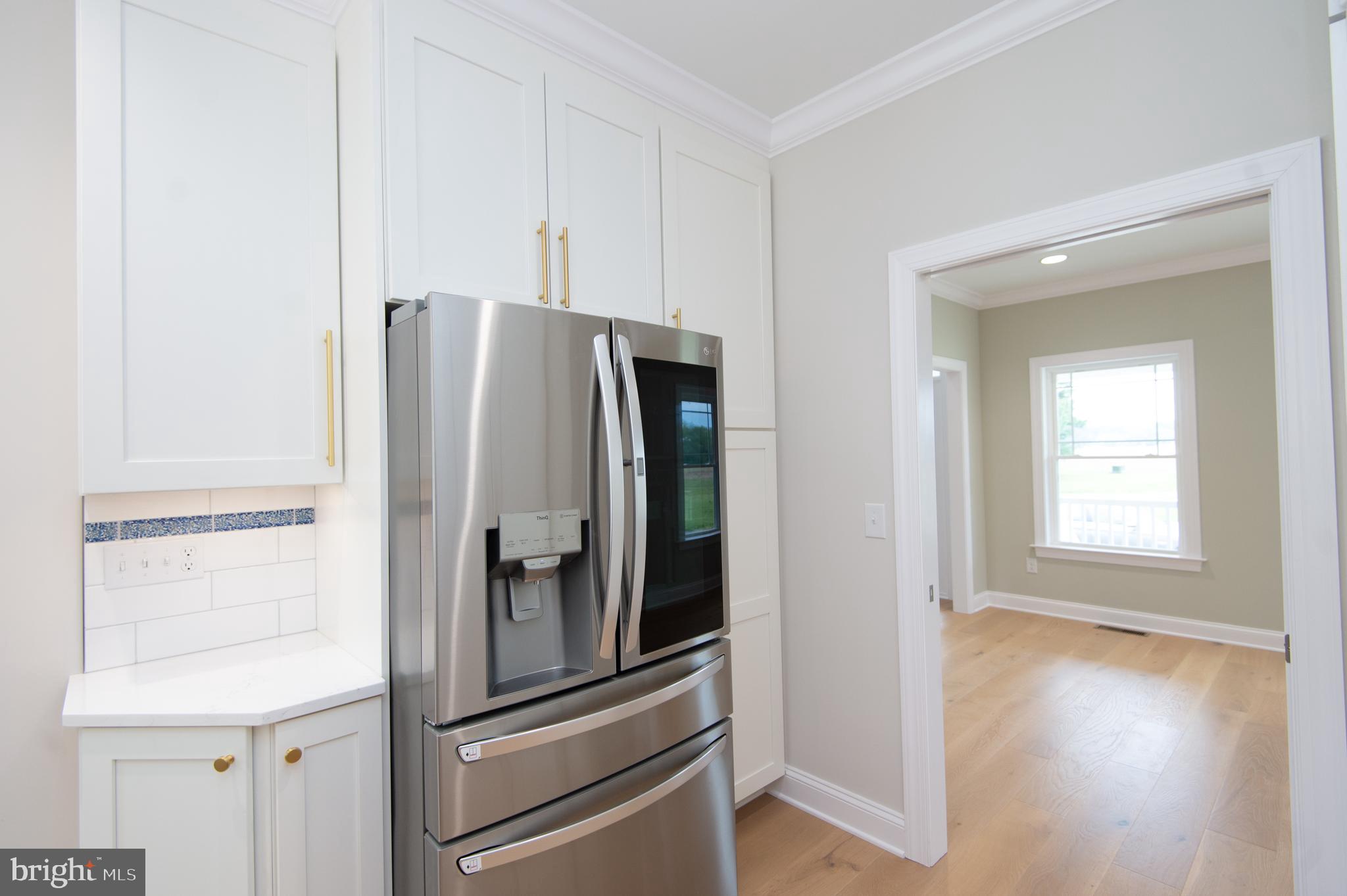 2202 Horns Point Road Cambridge, MD 21613 - Photo 26 of 74 GL Thin Q Refrigerator