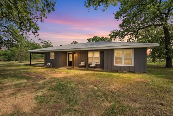 $299,000 | 1512 Farm To Market 413, Rosebud, TX 76570