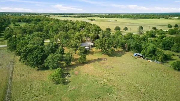$299,000 | 1512 Farm To Market 413, Rosebud, TX 76570