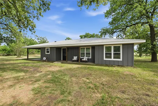 $299,000 | 1512 Farm To Market 413, Rosebud, TX 76570