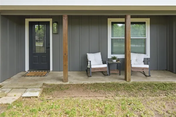 $299,000 | 1512 Farm To Market 413, Rosebud, TX 76570