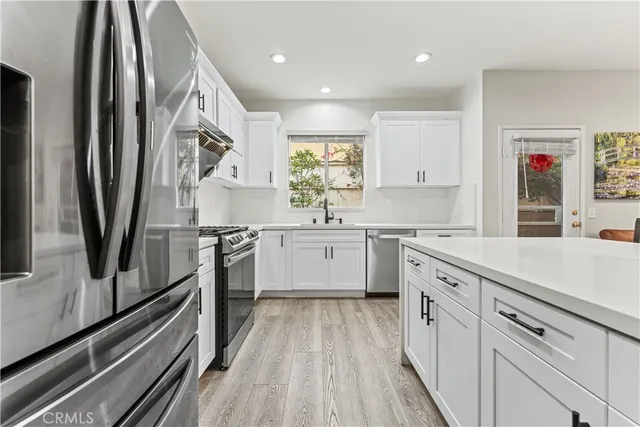 $5,500 | 21 New Jersey, Irvine, CA 92606