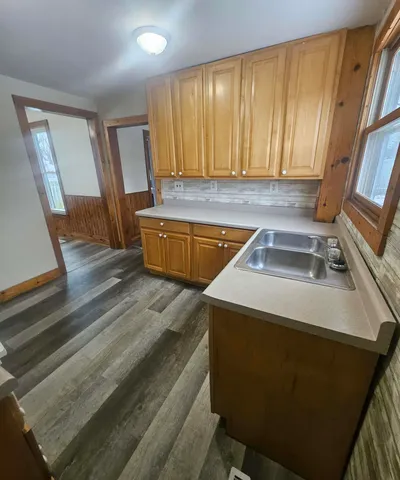 $169,999 | 110 South 8th Street, South Beloit, IL 61080