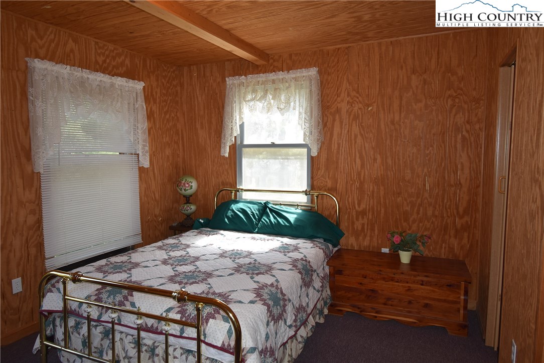 322 Martin Knoll Road Laurel Springs, NC 28644 - Photo 3 of 12 Gallery Image 3