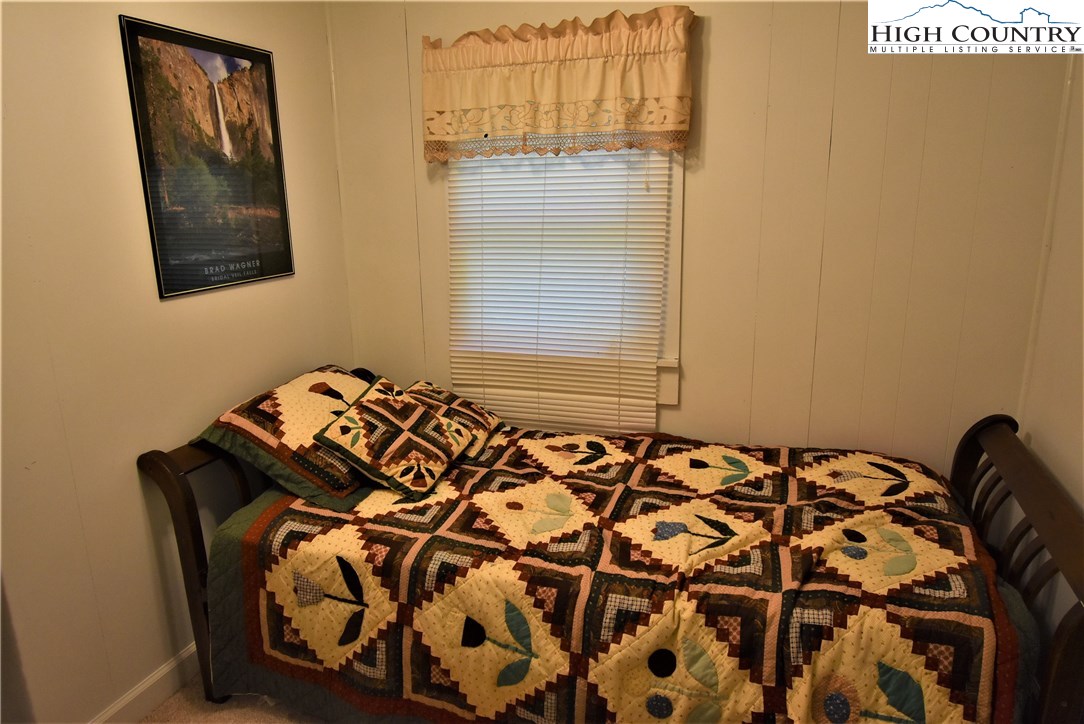 322 Martin Knoll Road Laurel Springs, NC 28644 - Photo 8 of 12 Gallery Image 8