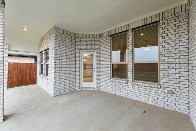 $324,999 | 1013 Goya Drive, Royse City, TX 75189