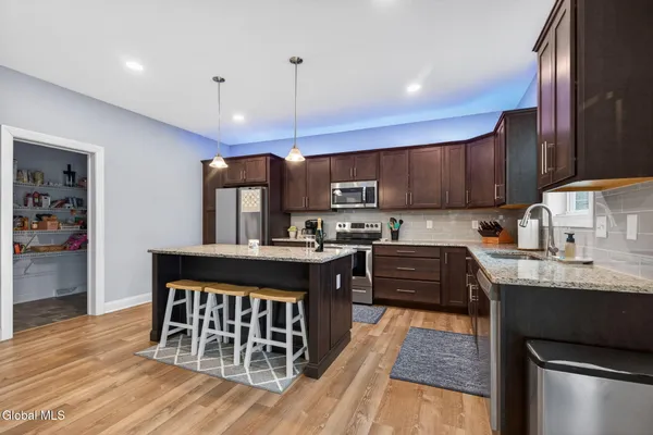 $699,900 | 3 Appleton Street, Ballston, NY 12019