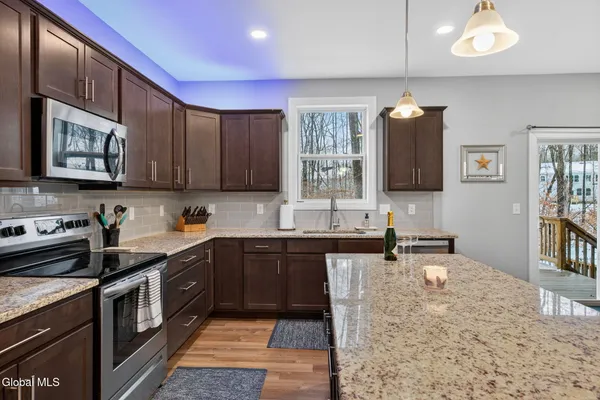 $699,900 | 3 Appleton Street, Ballston, NY 12019