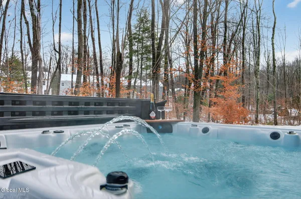 $699,900 | 3 Appleton Street, Ballston, NY 12019