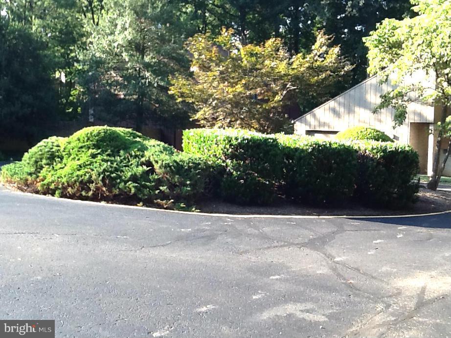 12124 Quorn Lane Reston, VA 20191 - Photo 23 of 24 Neighborhood of 6