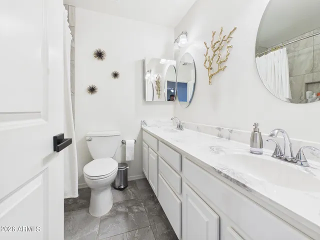 $2,100 | 3613 West Campo Bello Drive, Glendale, AZ 85308