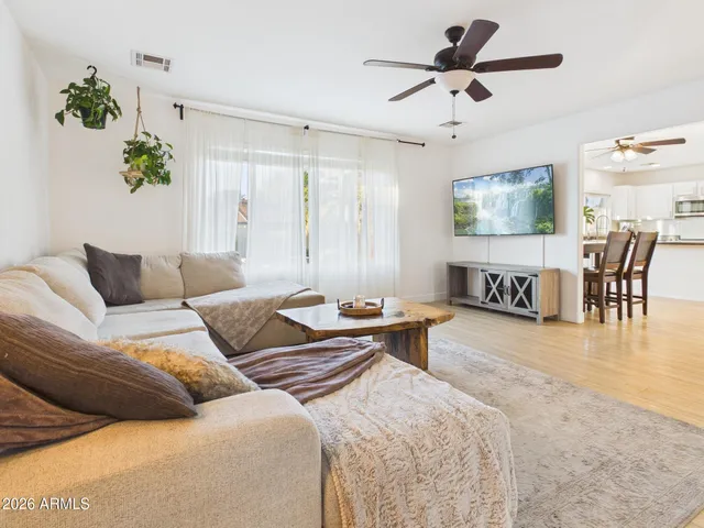 $2,100 | 3613 West Campo Bello Drive, Glendale, AZ 85308